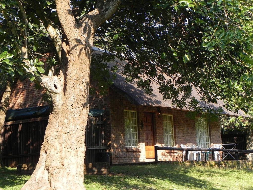 Kwambali Riverside Lodge Hazyview Phòng bức ảnh