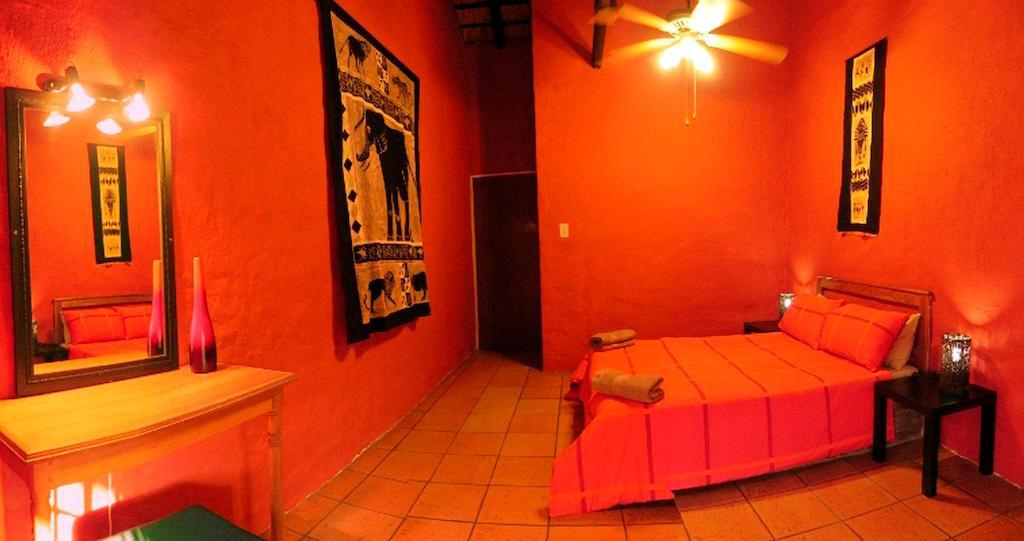 Kwambali Riverside Lodge Hazyview Phòng bức ảnh