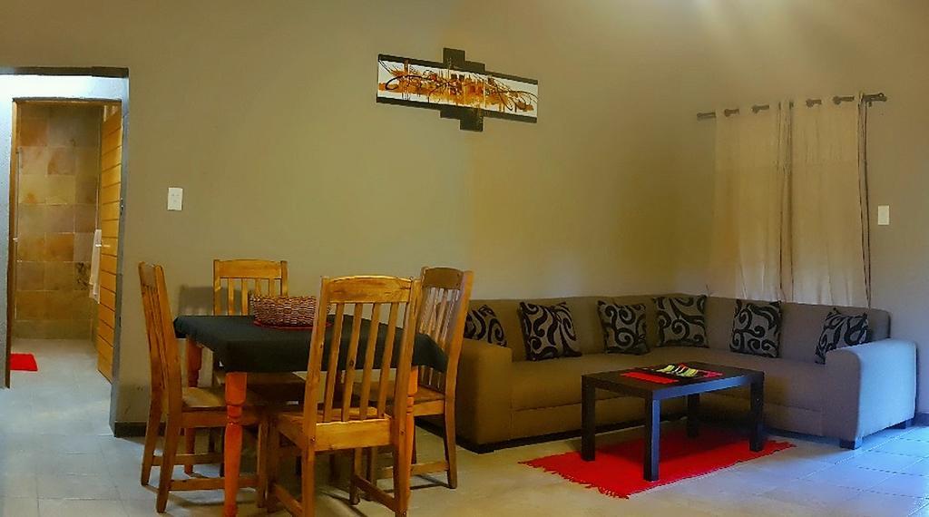 Kwambali Riverside Lodge Hazyview Ngoại thất bức ảnh