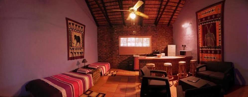 Kwambali Riverside Lodge Hazyview Ngoại thất bức ảnh