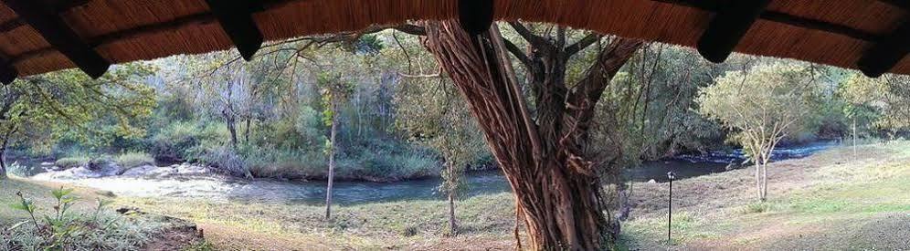 Kwambali Riverside Lodge Hazyview Ngoại thất bức ảnh